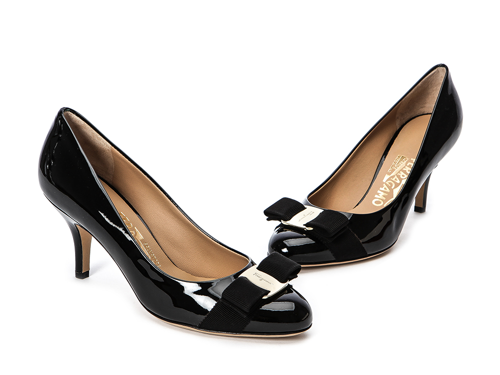 carla 70 ferragamo