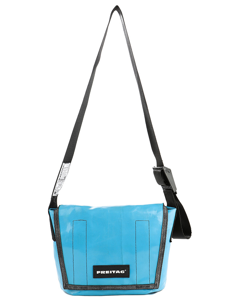 『FREITAG F11 LASSIE』 freitag-messenger-bags-design-
