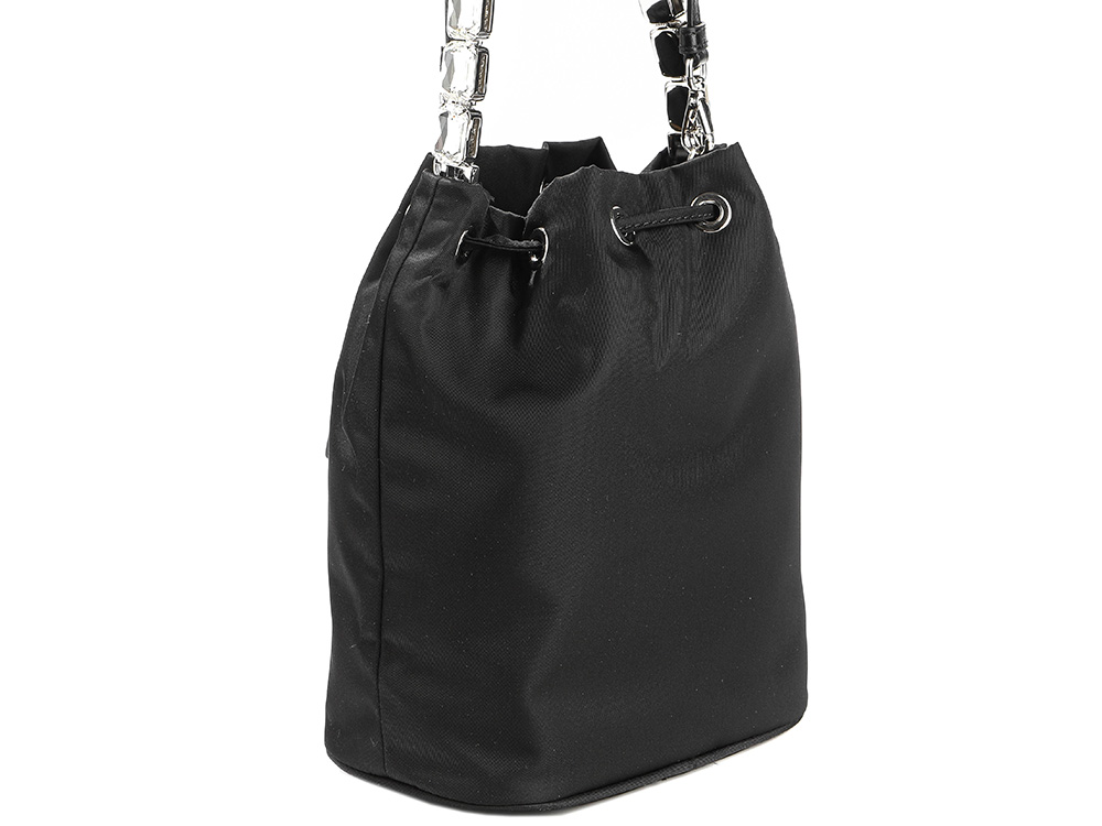 Prada Borsa a secchiello in nylon da donna 25SS (1BE067 2C01 F0002) 131243981 - Foto 7 di 21